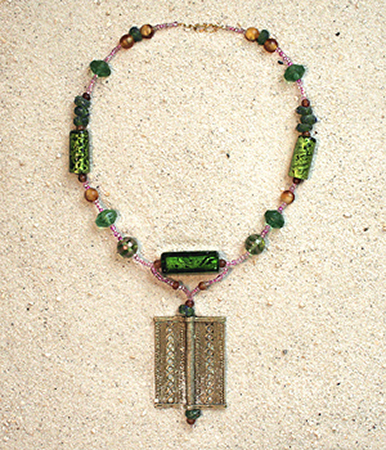 Perlenketten im New Berber Style von Tina Sackermann